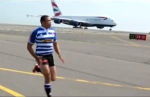 hombre vs avion
